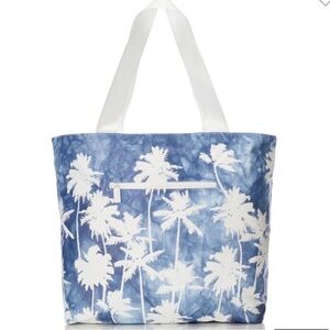 Brand New With Tags Aloha Collection DAY TRIPPER Bag in Coco Palms Print